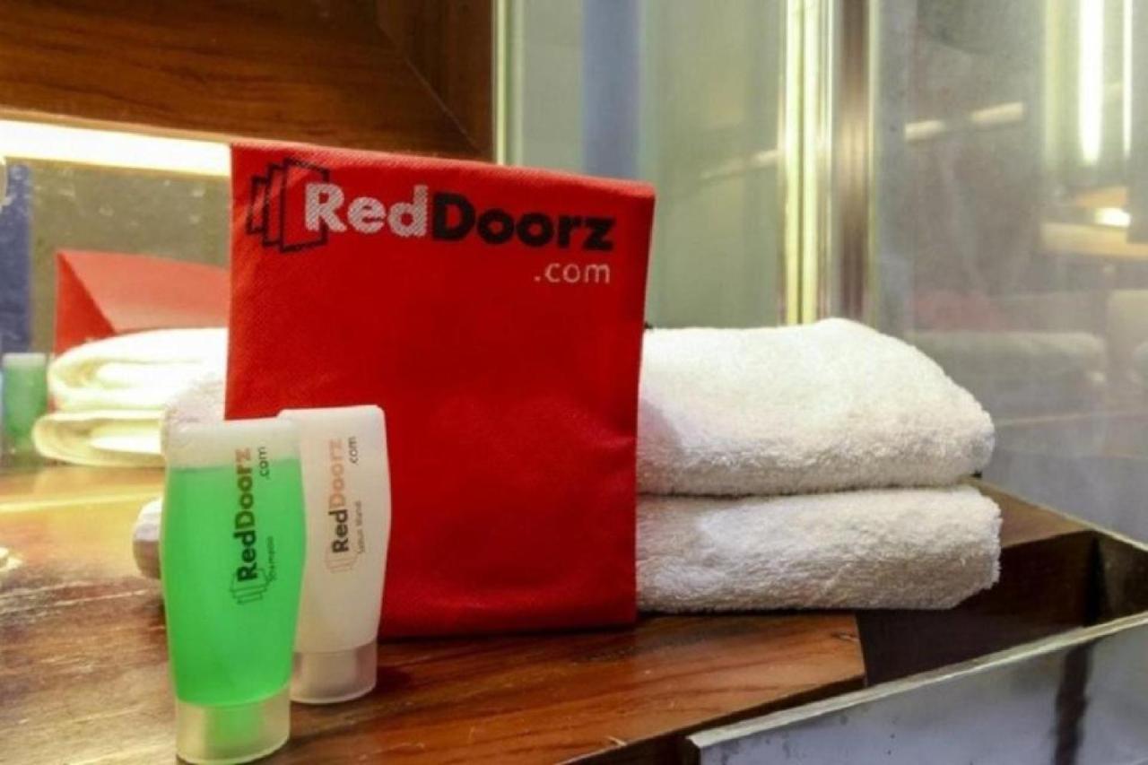 Reddoorz Near Tarumanagara University Jakarta Exteriér fotografie